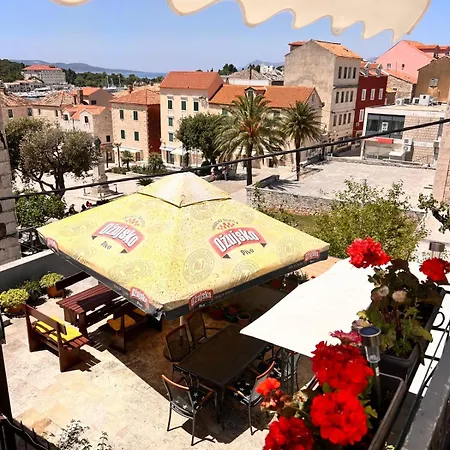 Rebecca Guest house Makarska